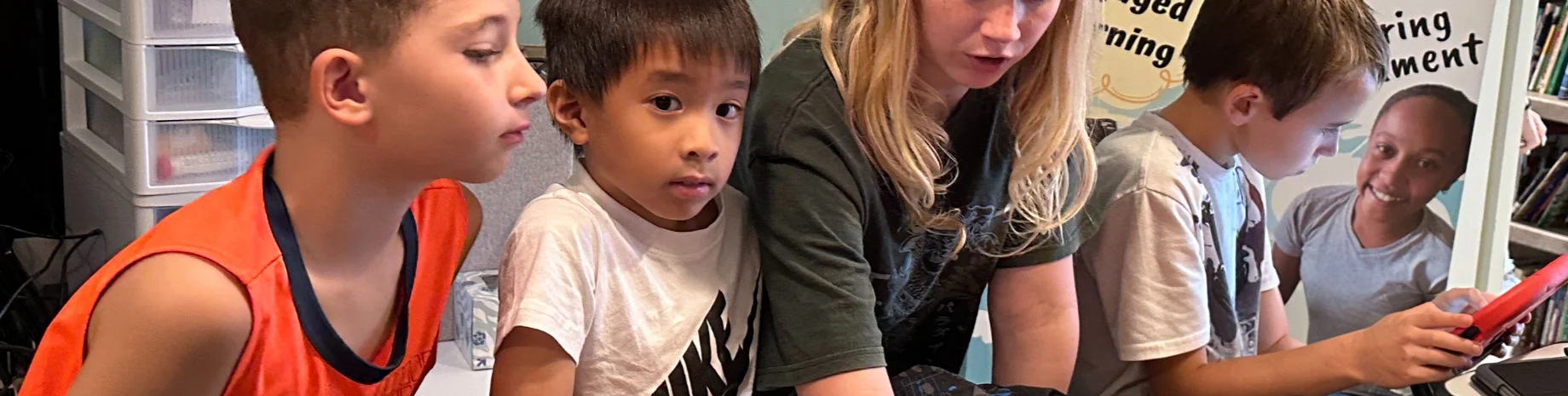 3 Oaks Academy students learning